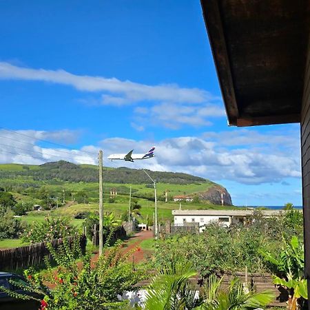 Apartamentos Tupuna Lodge Hanga Roa Esterno foto